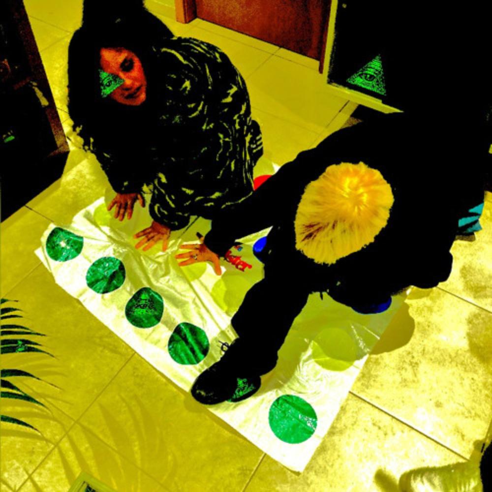 TWISTER (Explicit)