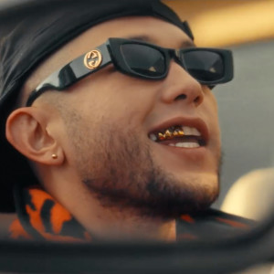 Listen to Vansemberuu (Explicit) song with lyrics from NAMONE