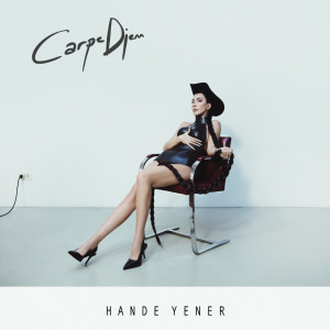 ดาวน์โหลดและฟังเพลง Kaç พร้อมเนื้อเพลงจาก Hande Yener