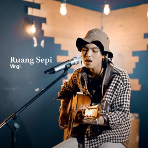 Listen to Ruang Sepi song with lyrics from Virgi
