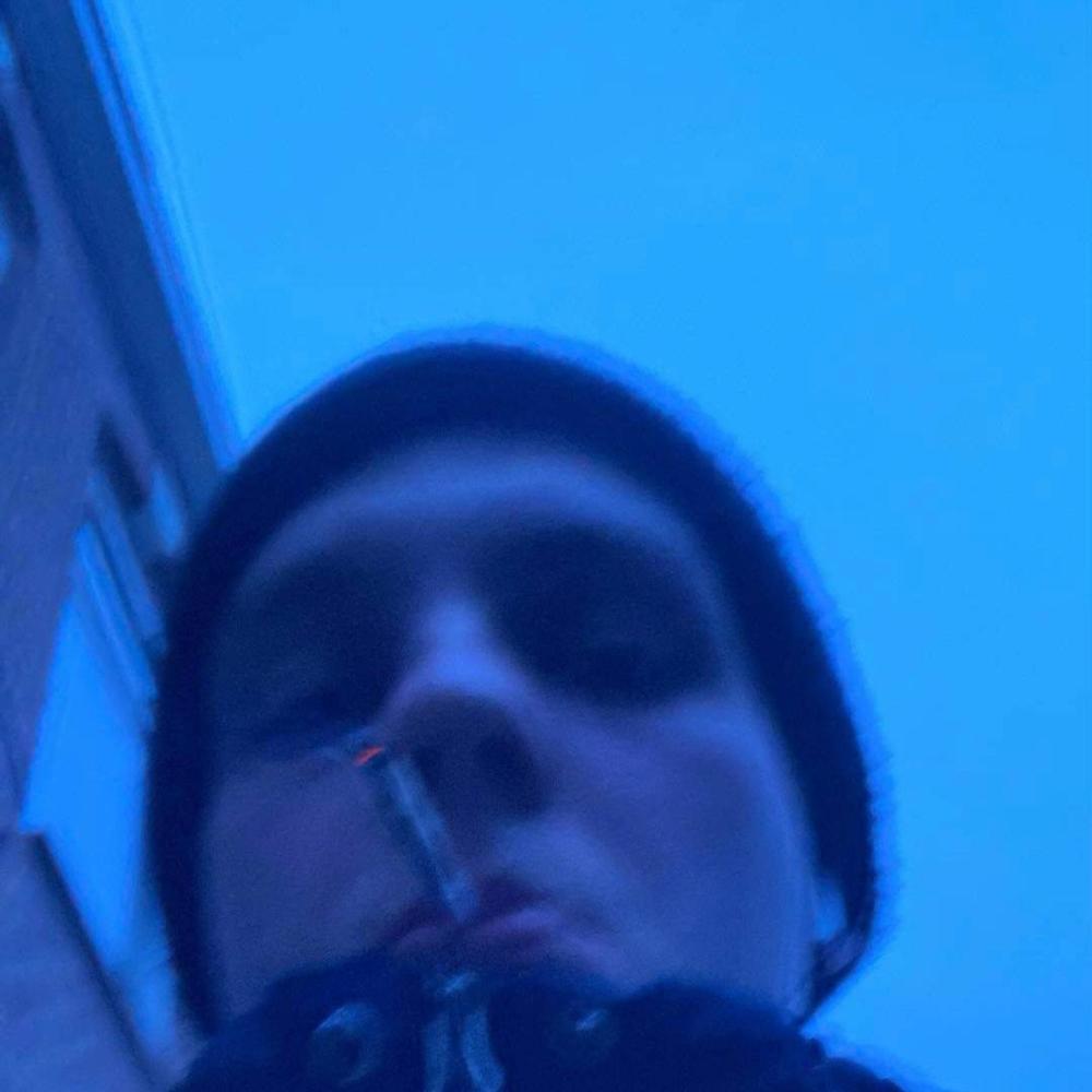 € V KAPSE (Explicit)