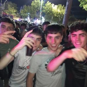 收聽Niko 2yp'的no tuve huevos (Explicit)歌詞歌曲