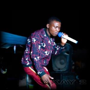 Dengarkan Amaphupho (feat. K2 & Ruff k) lagu dari Young Killer dengan lirik