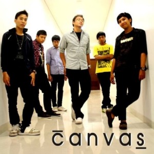 Listen to Hati Yang Tertinggal song with lyrics from Canvas