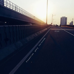Listen to Penantian Yang Tertunda song with lyrics from MSC