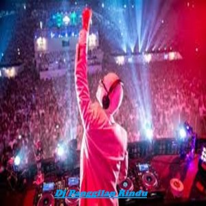 Dengarkan Dj Panggilan Rindu lagu dari Maulana Wijaya dengan lirik