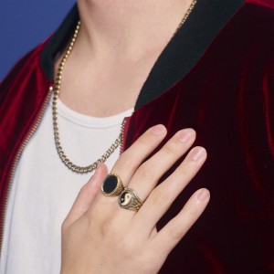 ดาวน์โหลดและฟังเพลง Tan besh พร้อมเนื้อเพลงจาก Eve Calletti