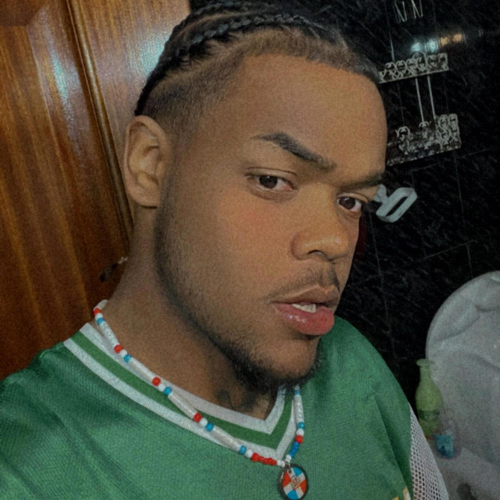 FERRAGAMO (feat. Skinny6lack & 4youngx) (Explicit)
