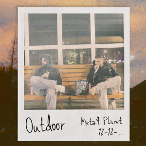 ดาวน์โหลดและฟังเพลง Full Moon พร้อมเนื้อเพลงจาก Meta4 Planet