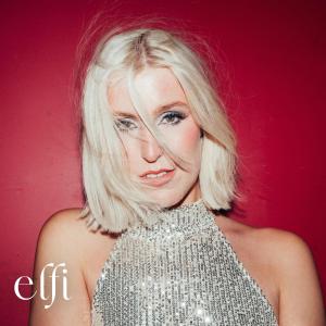 收聽Elfi的don't look now歌詞歌曲