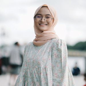 Dengarkan Banjar Barakat lagu dari Karin pd dengan lirik