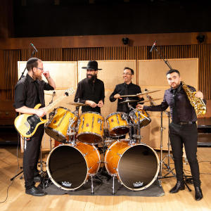 default playlist img