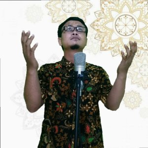 Dengarkan lagu Lafadz Indah Mu nyanyian Kak Ton dengan lirik