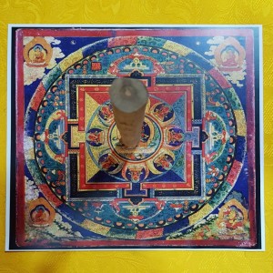 Dengarkan lagu Vajrasattva Mantra nyanyian Midas X dengan lirik