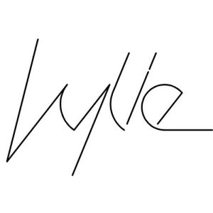 ดาวน์โหลดและฟังเพลง Baby พร้อมเนื้อเพลงจาก Kylie Minogue