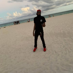 Dengarkan lagu Luh Goon (Explicit) nyanyian RBG DON2X dengan lirik