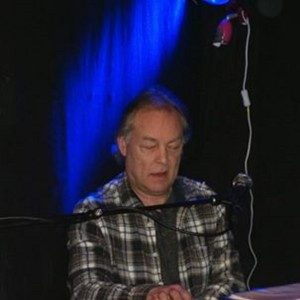 收聽Leif Roar Øyås的Det e best å ta godt vare på hvert år (New Edition)歌詞歌曲