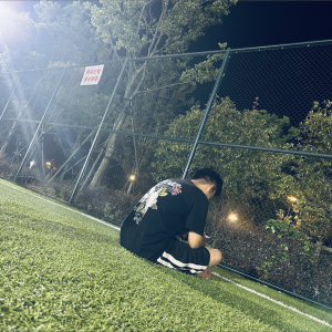收听飞飞的付出一切都白费 (完整版)歌词歌曲
