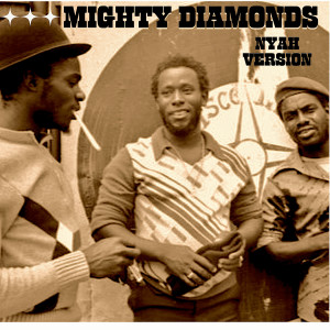 收聽Mighty Diamonds的Last Time Me a Tell You歌詞歌曲