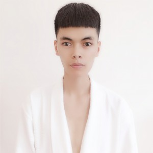 Listen to 又 song with lyrics from 战歌