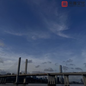 收聽一隻千紙鶴的被風吹遠的東方歌詞歌曲