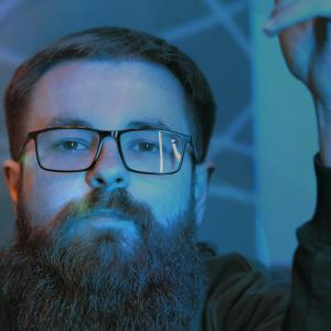 收听Wiz Badger的Pół życia / RapDwaTrzy歌词歌曲