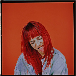 ดาวน์โหลดและฟังเพลง Play With Fire พร้อมเนื้อเพลงจาก Felicia Lu