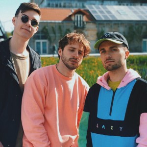 收聽Squeezie的Freestyle de potes歌詞歌曲