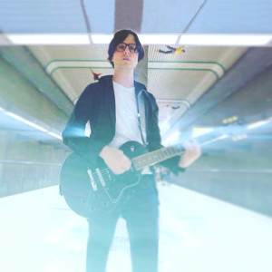 Dengarkan Wish Something Would Happen lagu dari Louis Schefano dengan lirik