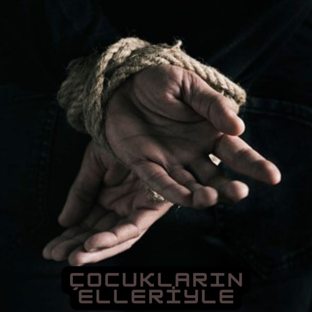 Çocukların Elleriyle (feat. Kaplan) (Explicit)