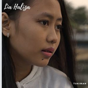收听Lia Haliza的Tukiman歌词歌曲