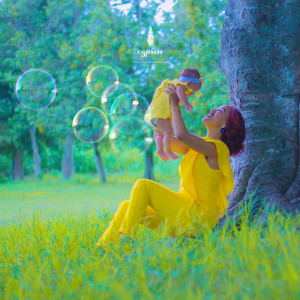 Dengarkan lagu 출산 후 엄마에게 드리는 좋은 잠음악 Sleepy Music For Mother Who Brought A Life Into This World nyanyian 사이프러스 dengan lirik