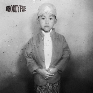 Listen to Filantropi song with lyrics from Broddyfae