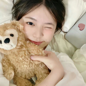 Album 除了梦里再没见过你(天籁女声版) oleh 洛诗霖