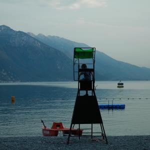 Listen to End of the year song with lyrics from Keith Somerville