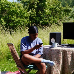 default playlist img