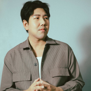 Listen to ออกไปจากสมองของฉันได้แล้ว song with lyrics from CJameZ