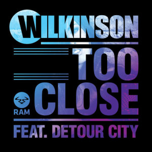 ดาวน์โหลดและฟังเพลง Too Close VIP พร้อมเนื้อเพลงจาก Wilkinson