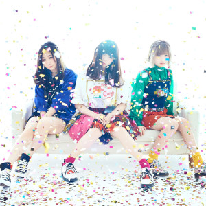 ดาวน์โหลดและฟังเพลง Mirai Connection (Anime Size) พร้อมเนื้อเพลงจาก ReaL