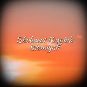 Listen to Sholawat Nasyiah Islamiyah 3 song with lyrics from Nurul Huda