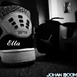 ดาวน์โหลดและฟังเพลง Ella พร้อมเนื้อเพลงจาก Johan Boom
