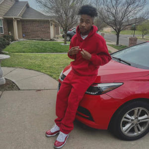 收聽Kemariunn的HerMental (feat. ddreek47) (Explicit)歌詞歌曲