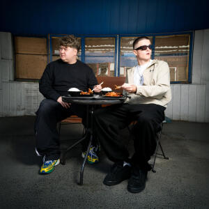 default playlist img