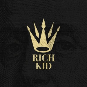 ดาวน์โหลดและฟังเพลง Sola พร้อมเนื้อเพลงจาก Kevin Roldan