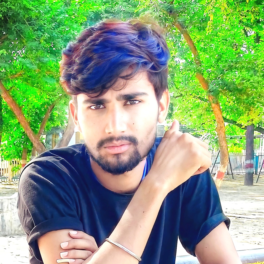 Diggi Ki Yatra Maya