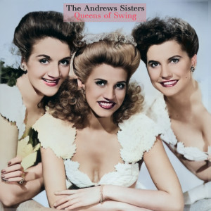 Dengarkan lagu East of the Sun nyanyian The Andrews Sisters dengan lirik