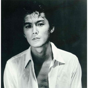 ดาวน์โหลดและฟังเพลง Heaven พร้อมเนื้อเพลงจาก Masaharu Fukuyama