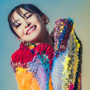 收聽LiSA的シフクノトキ歌詞歌曲