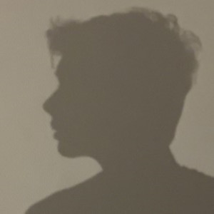 Listen to Sommet song with lyrics from Tihfo