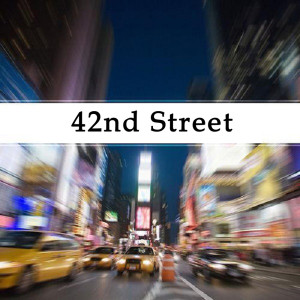 收聽The West End Orchestra And Singers的Forty Second Street Overture (From "42nd Street")歌詞歌曲